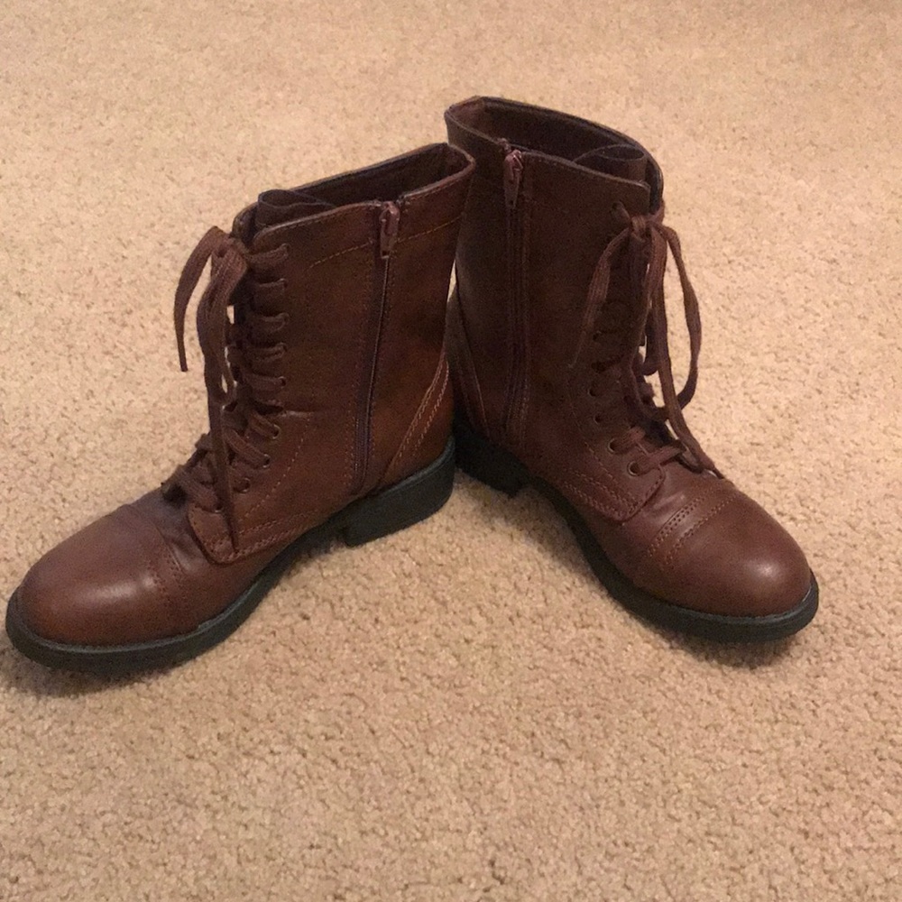 Women’s boots